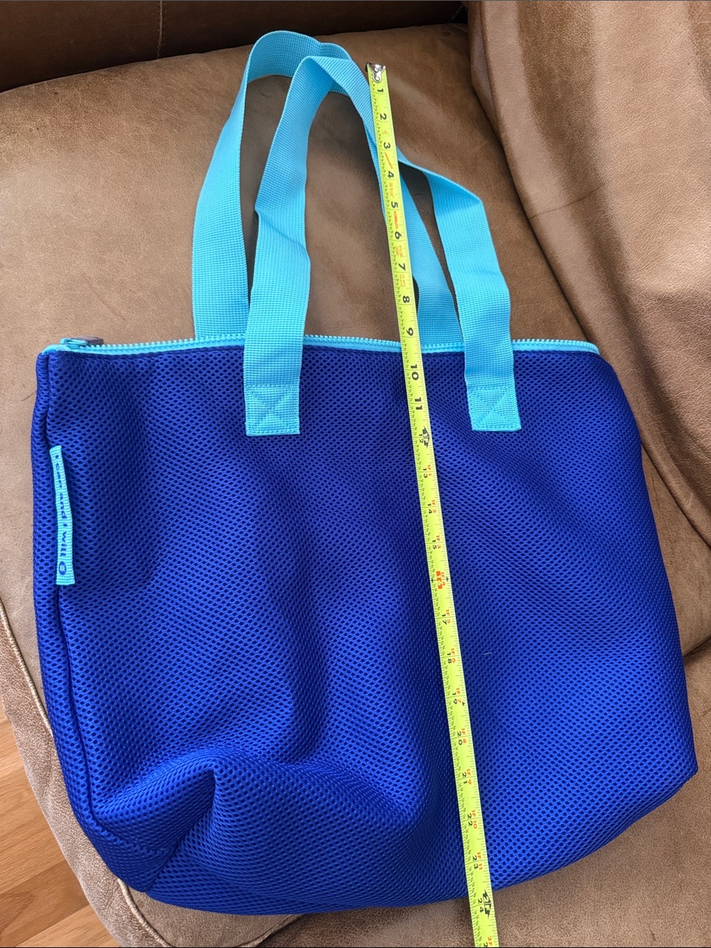 Weight Watchers Blue Mesh Tote with Light Blue Handles